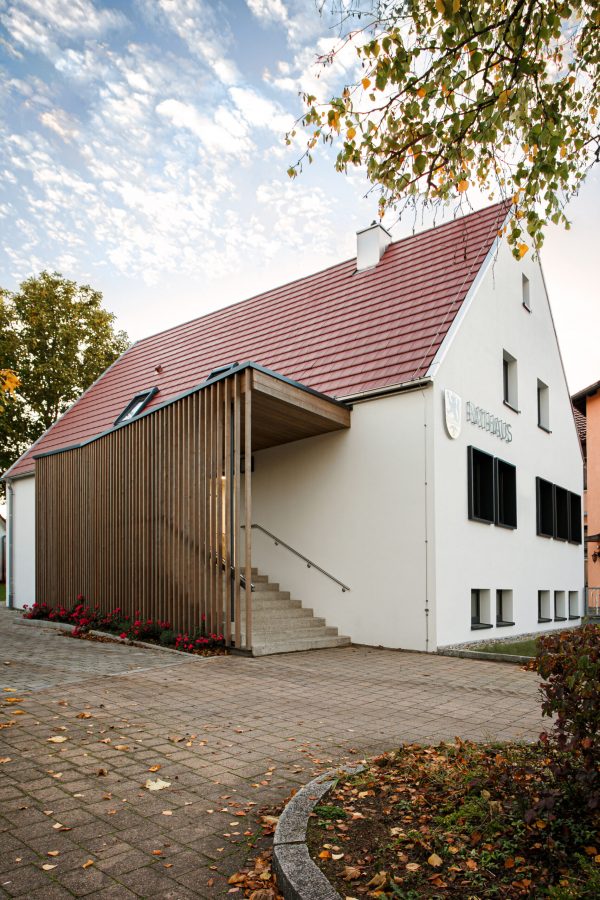weissbecker-architektur-rathaus-baechingen-2